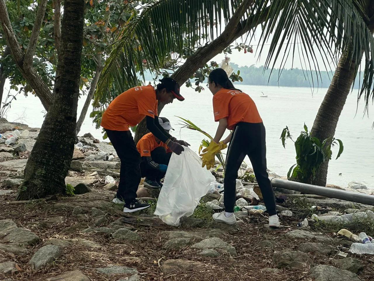 Clean Up In Pantai Tanjung Piai @ Pantai Tanjung Piai