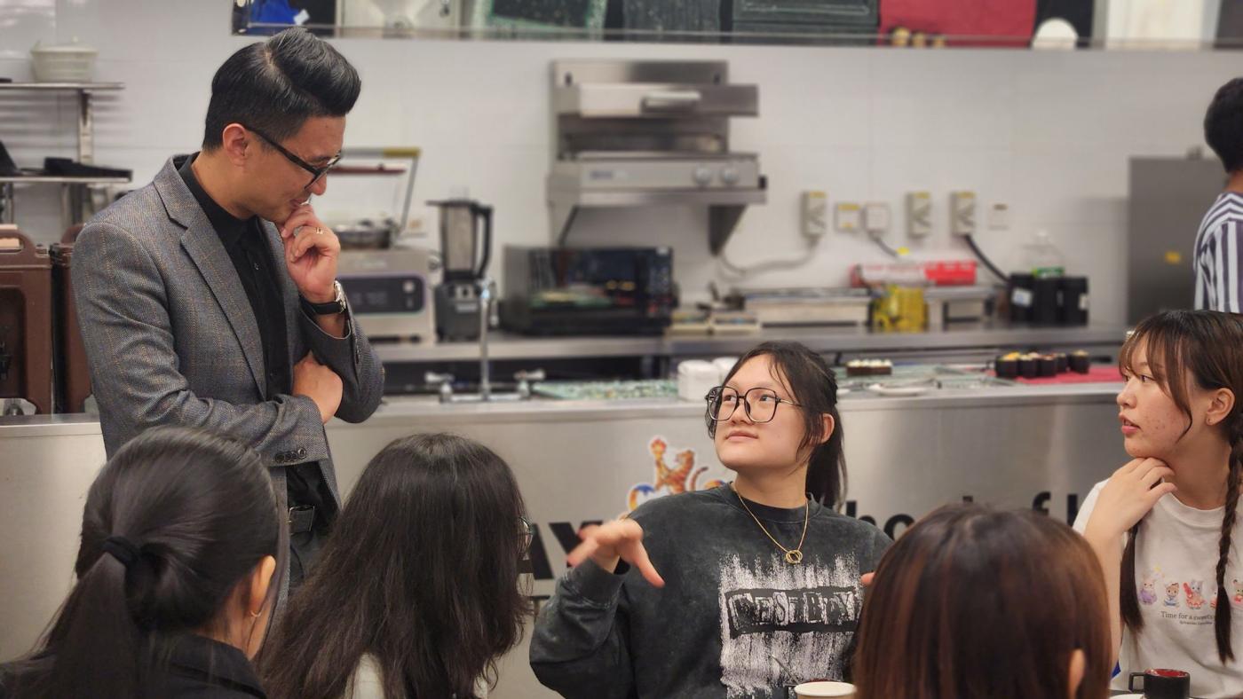SHTM Welcome Session for New International Students
