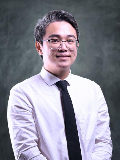 Dr Fam Jia Yuin