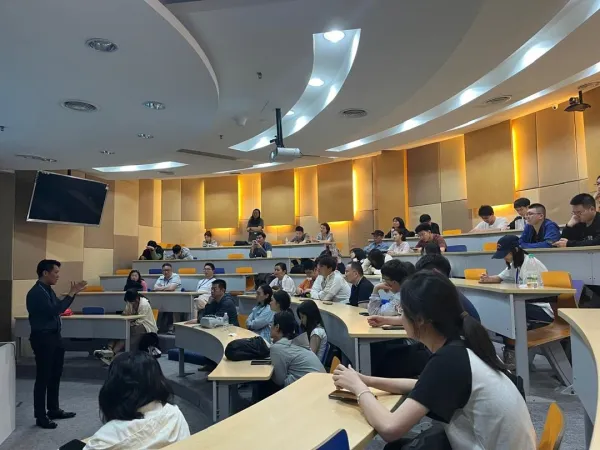 Inspiring Q&A Session with Prospective Chinese Students