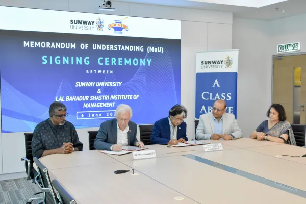 Memorandum of Understanding: Sunway University and Lal Bahadur Shastri Institute of Management India