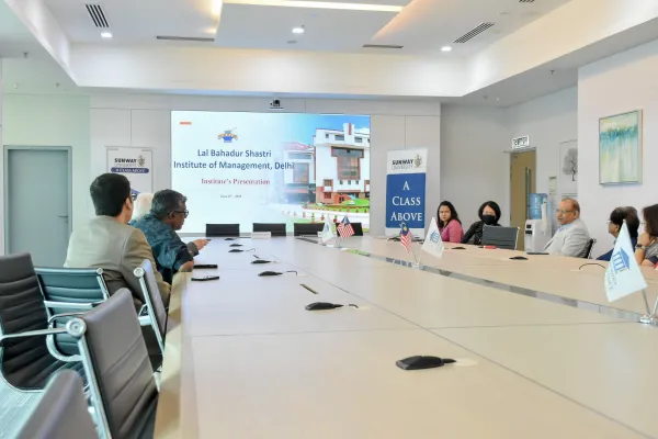 Memorandum of Understanding: Sunway University and Lal Bahadur Shastri Institute of Management India