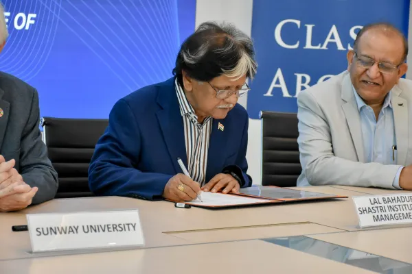 Memorandum of Understanding: Sunway University and Lal Bahadur Shastri Institute of Management India