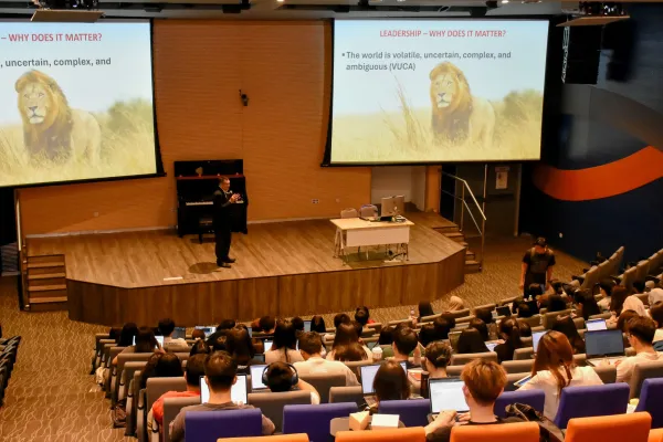 Leadership in the Age of Complexity with Ming Chew Chang