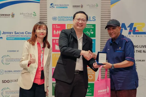The Track to Tomorrow: Redefining Malaysia's Global Supply Chain & Sustainable Growth