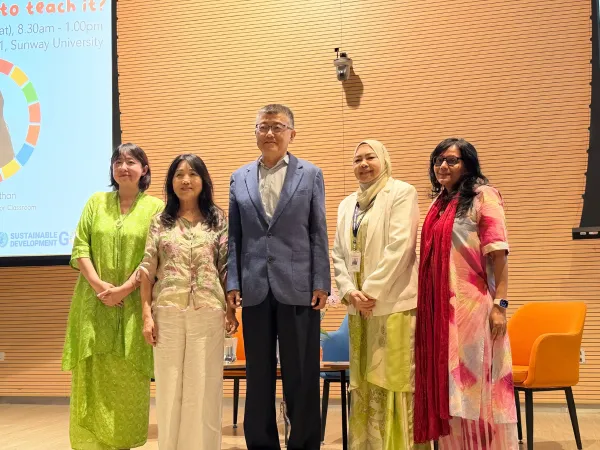 Panel Session Group Photo