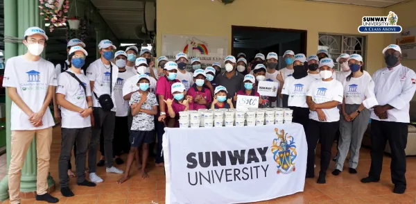 Sunway University Young Chefs Club prepared bubur lambuk for distribution to Rumah K.I.D.S.