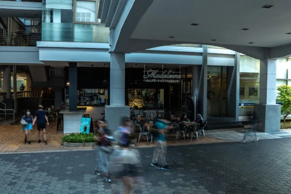Madeleine Cafe