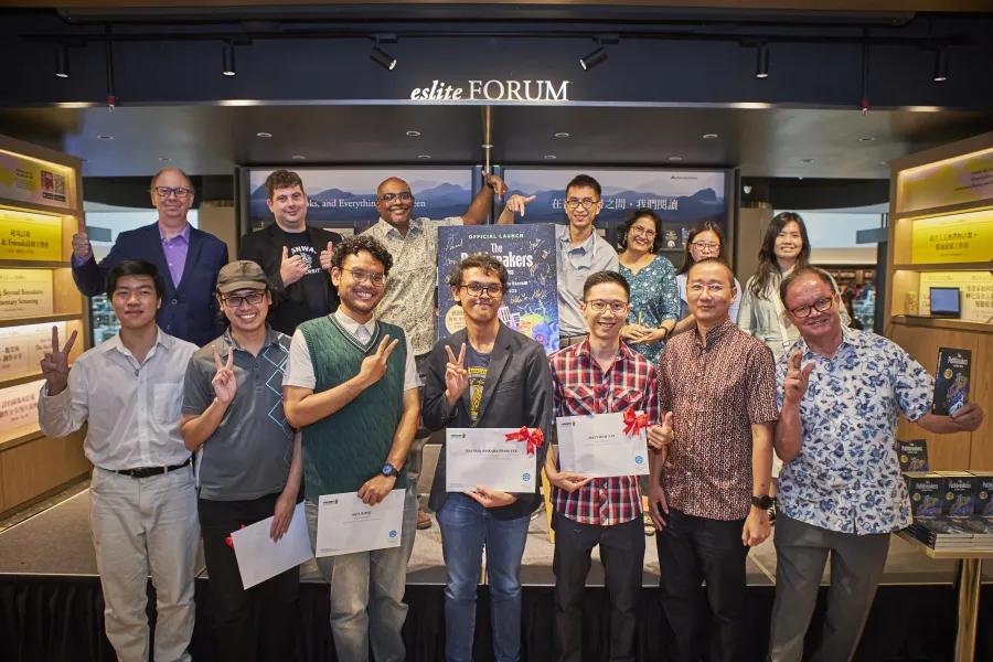 A group photo of our winners who attended the event, alongside Prof. Graeme Wilkinson, Dr Stephen Hall, and Assoc. Prof. Dr. Yeoh Keat Hoe.