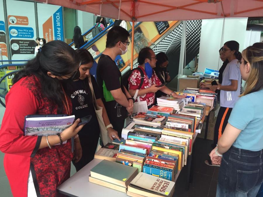 A constant flow of keen and curious bookworms