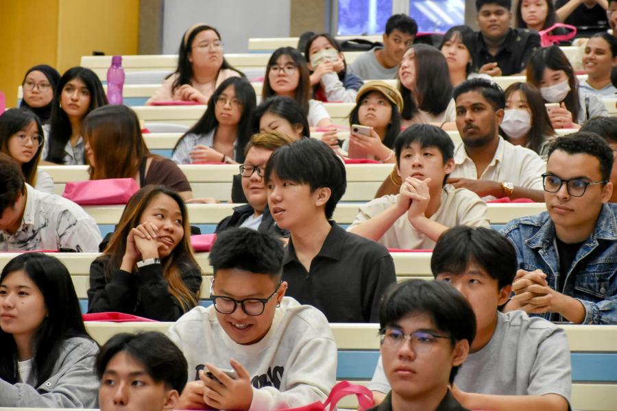 SBS Welcomes Students from AUSMAT &amp; Sunway College Ipoh