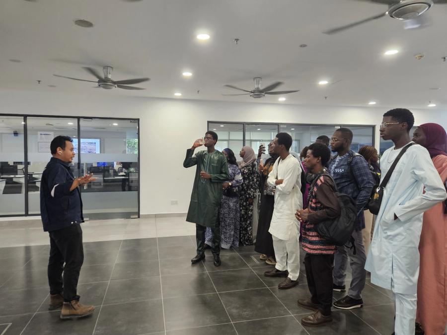 Do Well by Doing Good: Senegal Students Explore Sunway’s Sustainable Campus