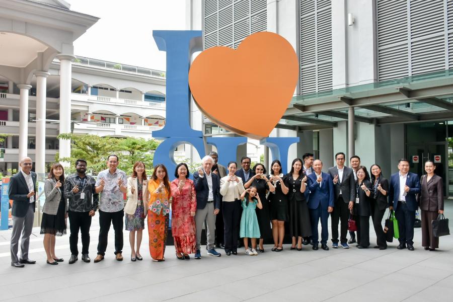Sunway Distinguished Alumni Award to Her Excellency Nimul Cham