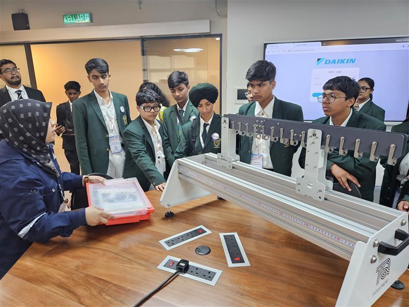 Shaping Future Pathways: High School Students from India Visit Sunway University
