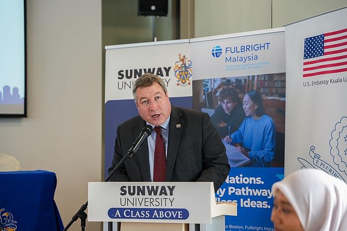 MoU signing between Sunway University and Fullbright Malaysia (Malaysian - American Commision on Educational Exchange (MACEE))