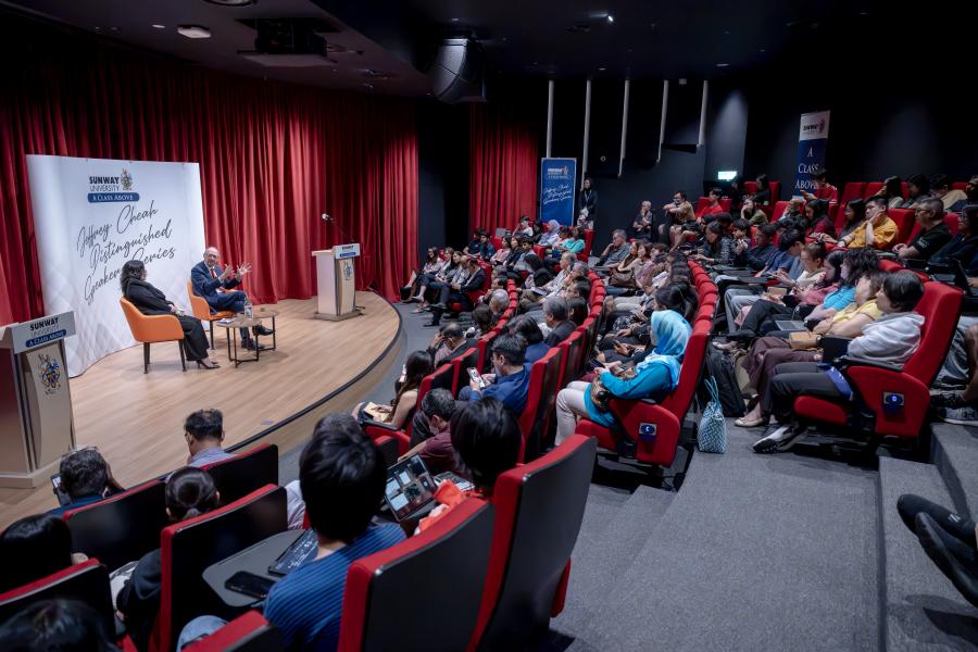 Professor William Swadling Visits Sunway University for Academic Exchange