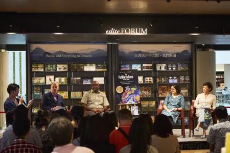 On 2 December, we gathered at Eslite Spectrum, KL, for the much-anticipated launch of The Pathbreakers and Other Stories. Inspired by the United Nations Sustainable Development Goals, this collection showcased the Top 20 winning entries of the Blue-White Dot Short Story Writing Competition, organised by Sunway University Press.
