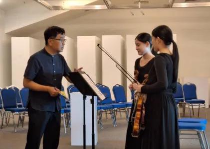 Music Performance Students Join String Masterclass with Lim Soon Lee