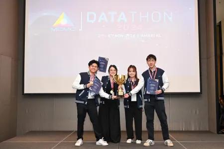 SET Students Win MCMC Datathon 2024