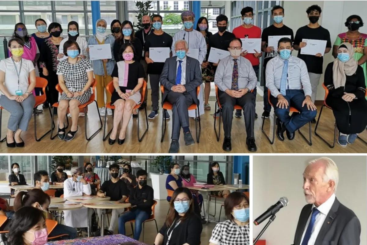 Omani Online Students Arrive to Meet Their Lecturers Mask to Mask