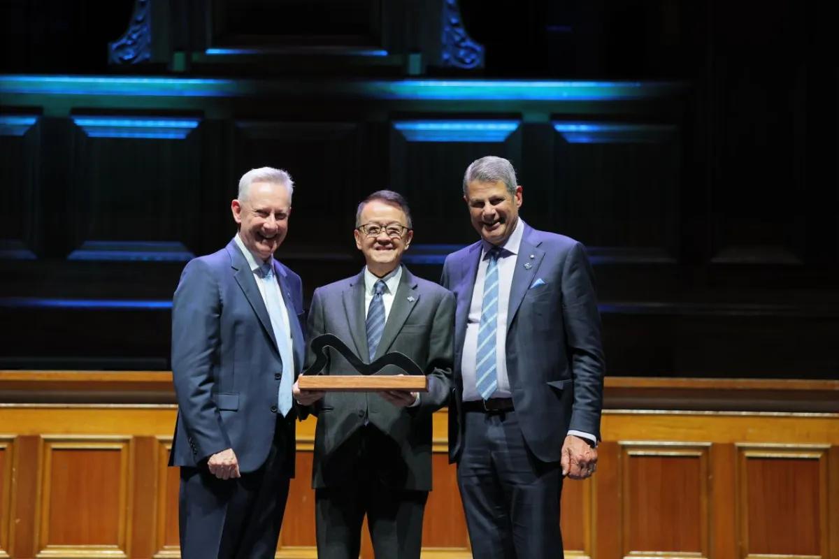 Tan Sri Dato’ Seri Dr Sir Jeffrey Cheah KBE AO Honoured by Victoria University for Global Impact in Education