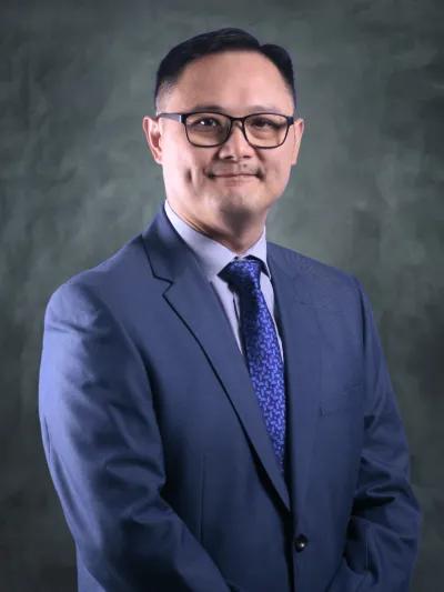 Professor Lau Sian Lun