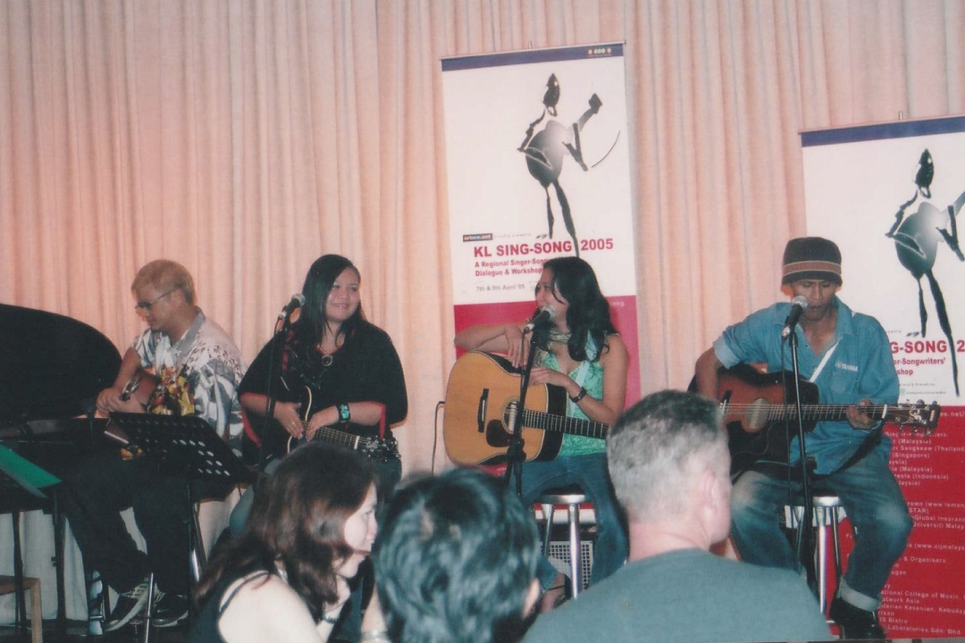 KL Sing Song: Alternative Voices in the Kuala Lumpur Singer Songwriter Circuit (2000–2009)