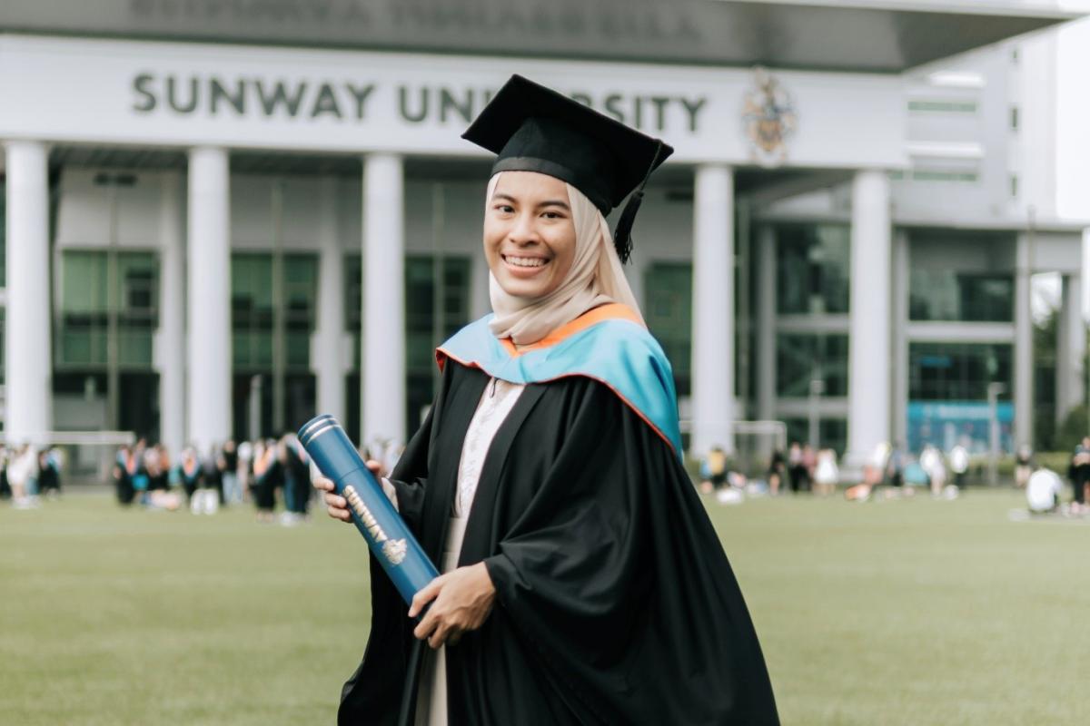 Nur Hazwani Aminuddin: Embracing Student Life and Kickstarting a Career in the Actuarial Industry