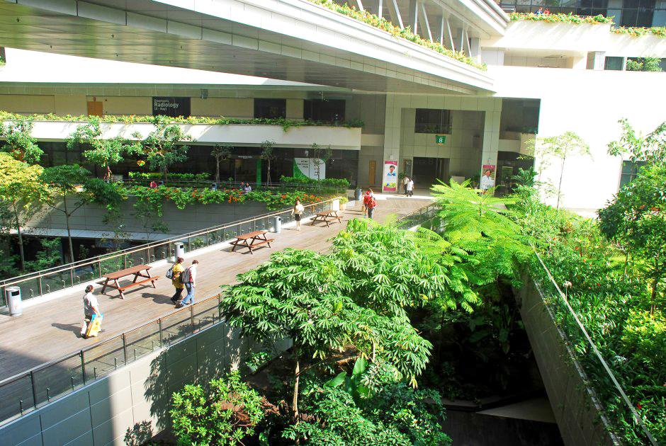 Hospital with flexible design